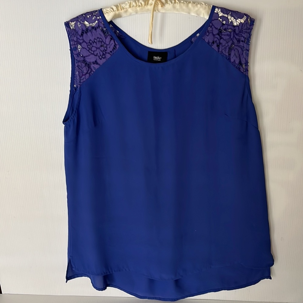 Women’s Mossimo Tank Top Size M